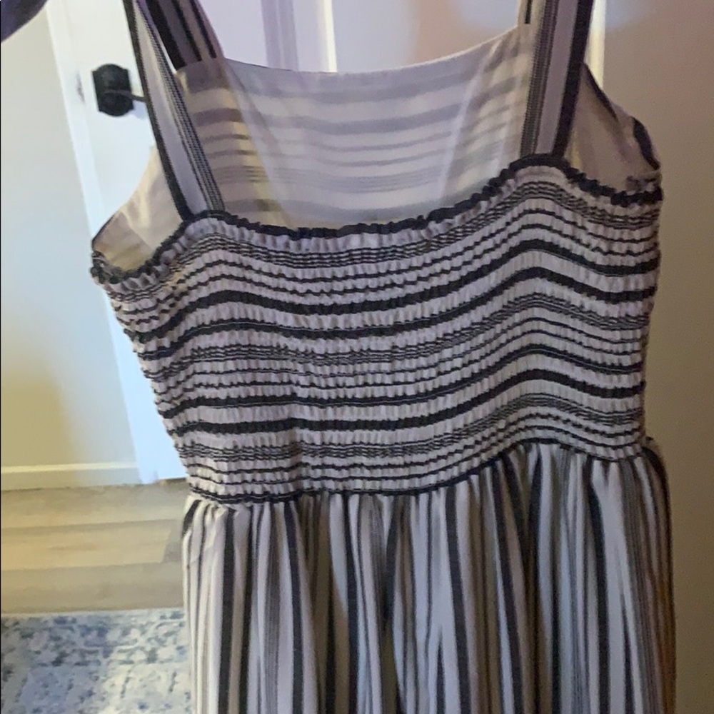 Jumpsuit - Picture 2 of 4
